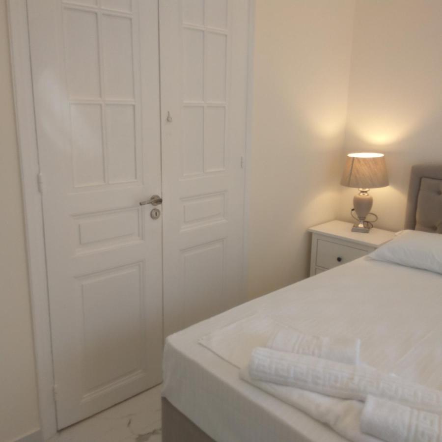 Athens City Center Luxury Suites Extérieur photo